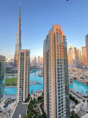 Luxurious 3BR BLVD Central2 Apartment with Burj Khalifa and Fountain View